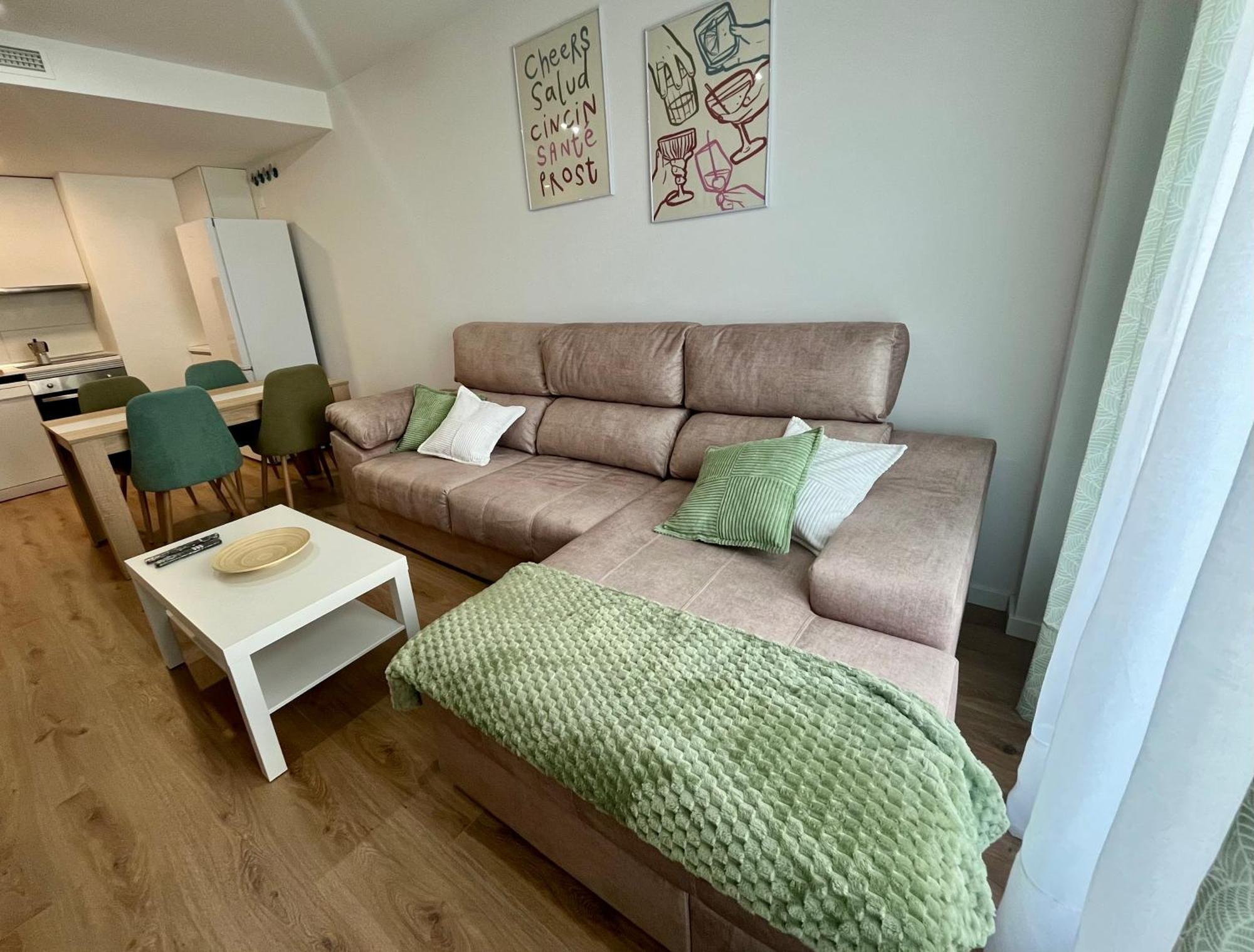 S3 Rivas Futura Apartment エクステリア 写真